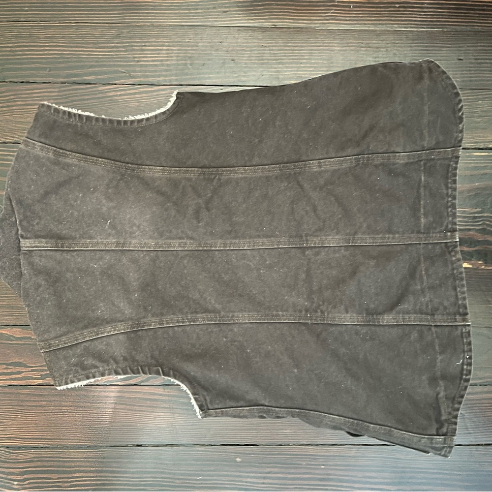 Carhartt Brown Vest with Sherpa Lining - Picture 2 of 3